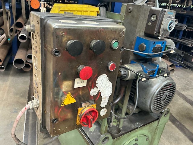 Hydraulisch aggregaat met rexroth ventielen en vickers flow control - afbeelding 9 van  11