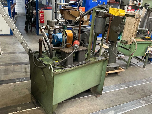 Hydraulisch aggregaat met rexroth ventielen en vickers flow control - afbeelding 5 van  11