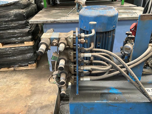 Hydraulisch aggregaat - afbeelding 4 van  8