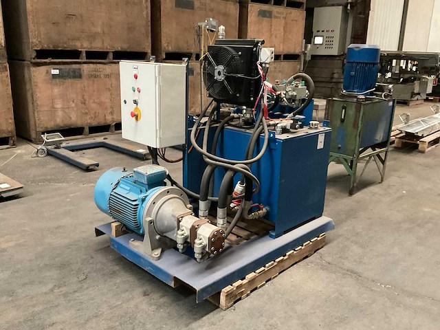 Hydraulisch aggregaat - afbeelding 1 van  8