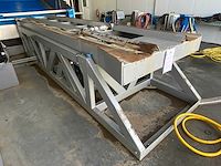 Hydraulisch container kantel installatie - afbeelding 3 van  8