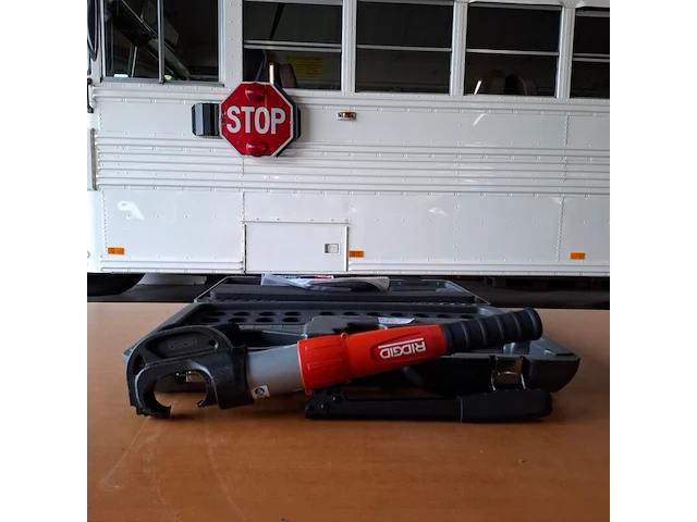 Hydraulisch krimpgereedschap, ridgid, re 130-m - afbeelding 2 van  6
