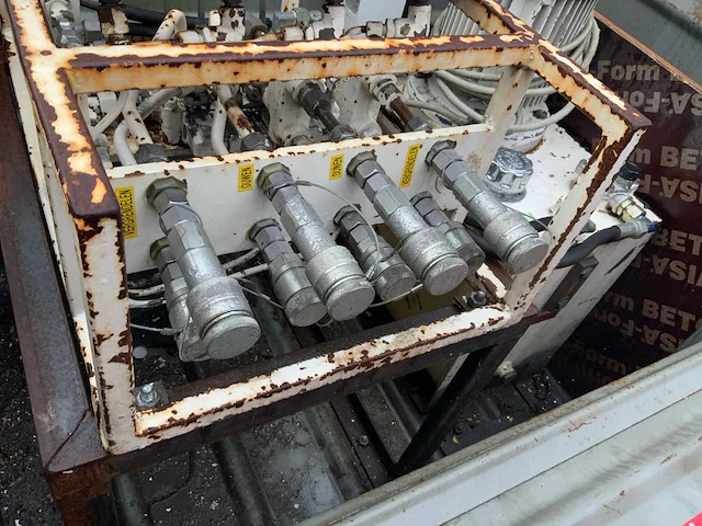 Hydraulisch pompaggregegraat - afbeelding 3 van  11