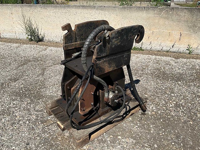 Hydraulisch trilblok cw - afbeelding 1 van  13