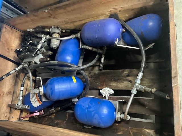 Hydraulische accumulator (6x) - afbeelding 3 van  4