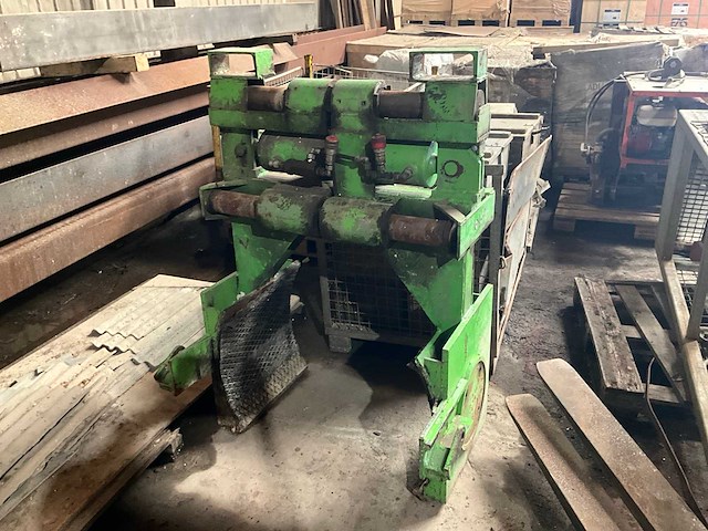 Hydraulische betonbuizenklem - afbeelding 1 van  7