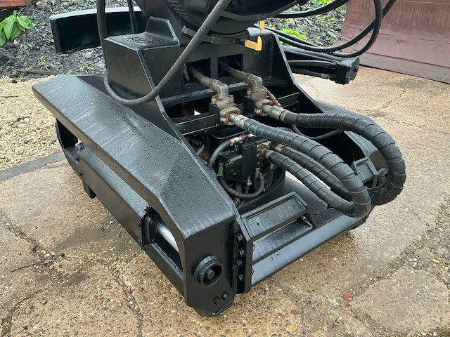 Hydraulische bomenzaag 80cm - afbeelding 3 van  17
