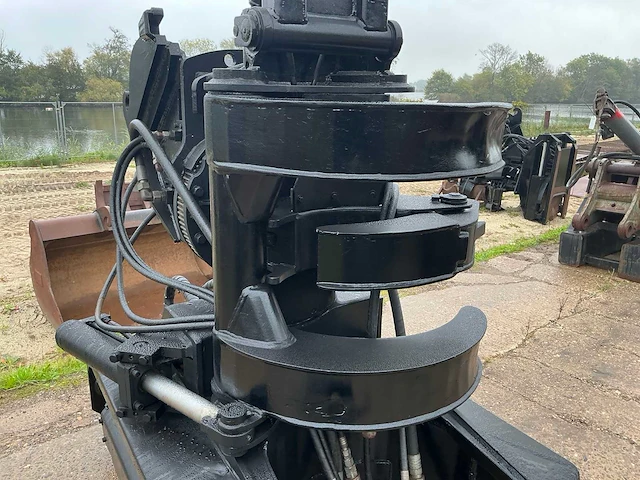 Hydraulische bomenzaag 80cm - afbeelding 14 van  17