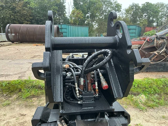 Hydraulische bomenzaag en onttakker 60cm - afbeelding 5 van  14
