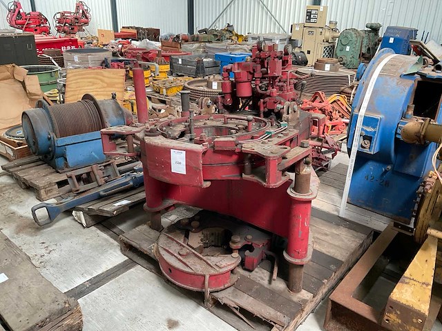 Hydraulische boorpijptang "hydraulic casing tong" - afbeelding 1 van  7