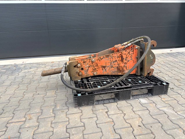 Hydraulische breekhamer met beitel cw10 - afbeelding 1 van  1