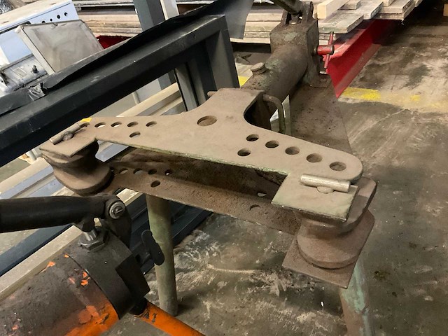 Hydraulische buigmachine (2x) - afbeelding 4 van  6
