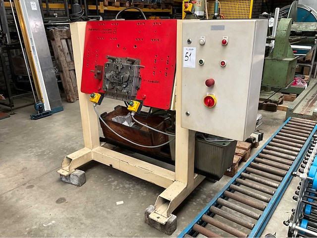 Hydraulische buigmachine - afbeelding 1 van  10