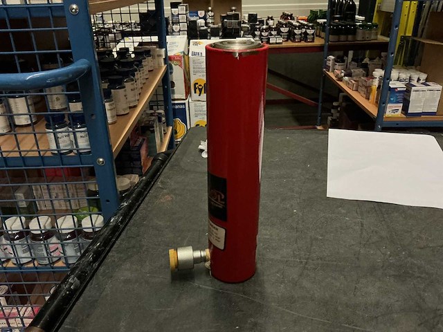 Hydraulische cilinder 10 ton - afbeelding 2 van  2