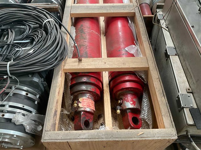 Hydraulische cilinder (2x) - afbeelding 3 van  3