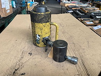 Hydraulische cilinder (2x) - afbeelding 1 van  8