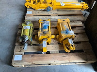 Hydraulische cilinder (3x) - afbeelding 2 van  3