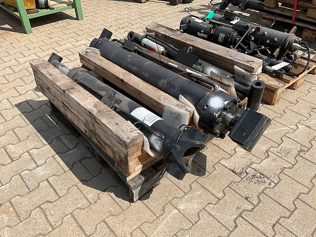 Hydraulische cilinder (3x) - afbeelding 3 van  6