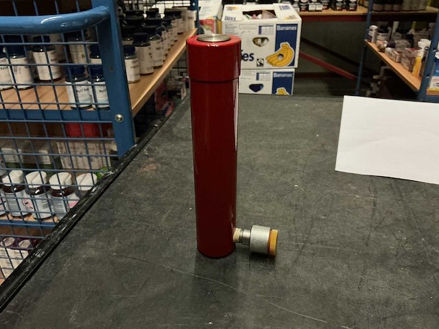 Hydraulische cilinder 4 ton - afbeelding 2 van  2