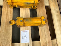 Hydraulische cilinder (4x) - afbeelding 2 van  4