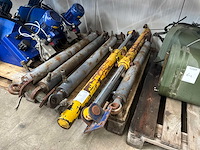 Hydraulische cilinder (6x) - afbeelding 1 van  2