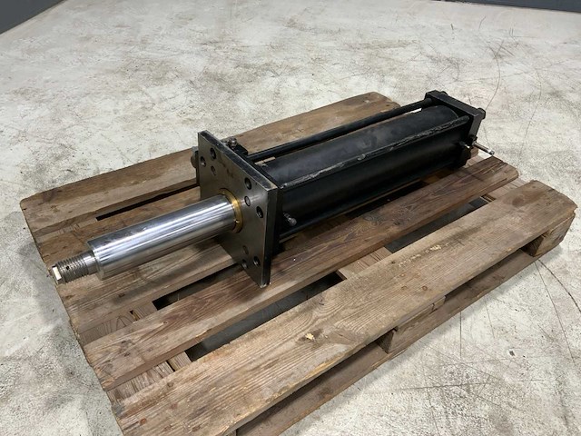 Hydraulische cilinder - afbeelding 1 van  4