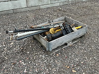 Hydraulische cilinders diverse onderdelen, gereedschappen en accessoires - afbeelding 1 van  12