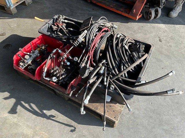 Hydraulische componenten - afbeelding 1 van  7