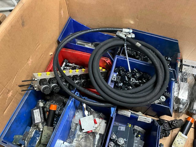 Hydraulische componenten - afbeelding 4 van  7