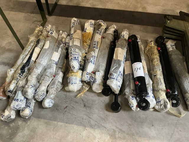 Hydraulische cylinder (21x) - afbeelding 8 van  8