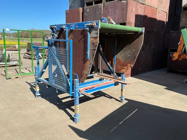 Hydraulische doseer kistenkantelaar - afbeelding 2 van  7