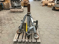 Hydraulische driepoot krik - afbeelding 2 van  4
