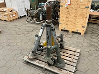 Hydraulische driepoot krik - afbeelding 4 van  4
