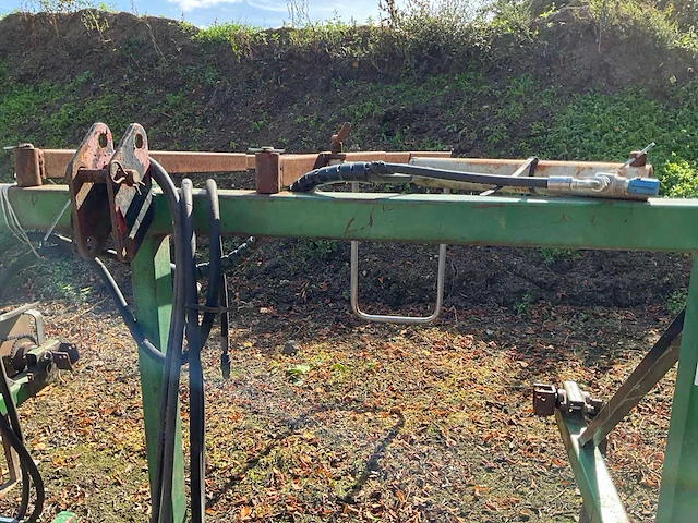 Hydraulische folie oproller - afbeelding 8 van  9