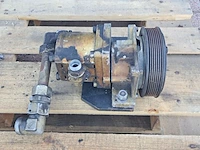 Hydraulische frontlader met toebehoren, radio controller & reciever, o.a. imet - afbeelding 4 van  34