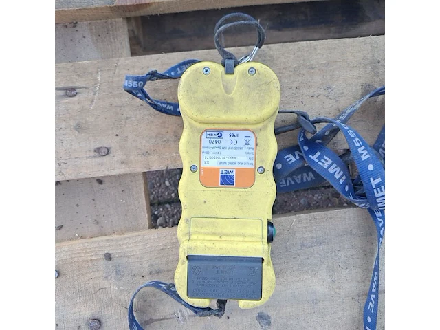 Hydraulische frontlader met toebehoren, radio controller & reciever, o.a. imet - afbeelding 17 van  34