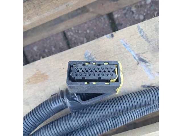Hydraulische frontlader met toebehoren, radio controller & reciever, o.a. imet - afbeelding 20 van  34