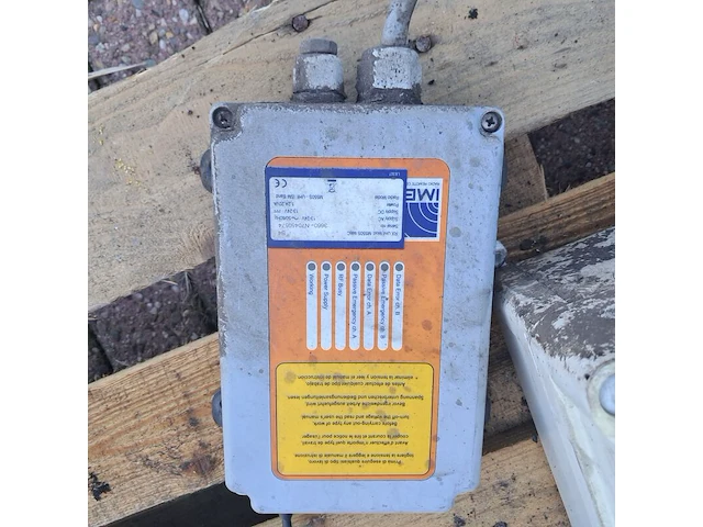 Hydraulische frontlader met toebehoren, radio controller & reciever, o.a. imet - afbeelding 22 van  34