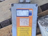 Hydraulische frontlader met toebehoren, radio controller & reciever, o.a. imet - afbeelding 22 van  34