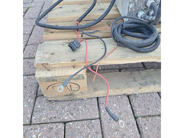 Hydraulische frontlader met toebehoren, radio controller & reciever, o.a. imet - afbeelding 26 van  34