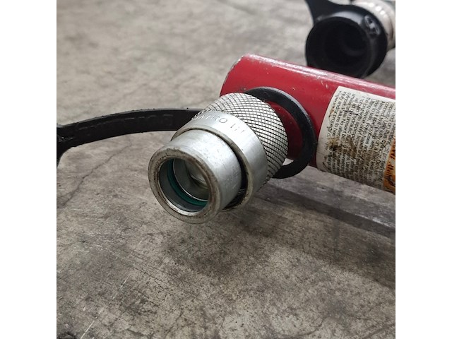 Hydraulische handpomp / flensspreider 150h2 - afbeelding 16 van  16