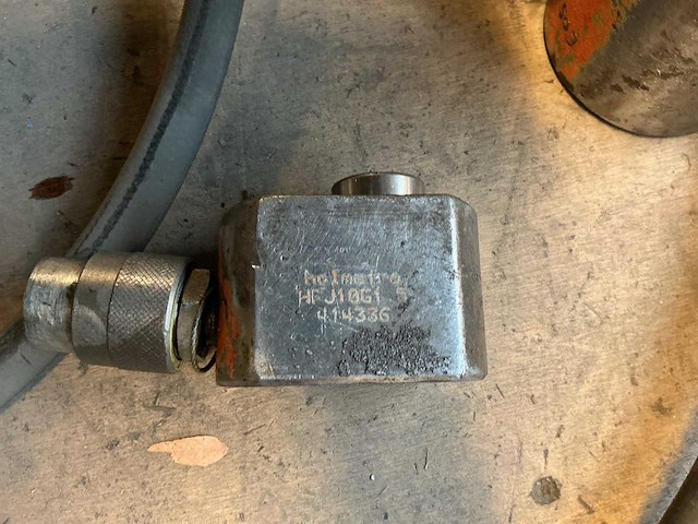 Hydraulische handpomp met bijhorende hydraulische cilinders - afbeelding 5 van  5