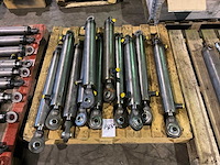 Hydraulische hefcilinder (11x) - afbeelding 1 van  1