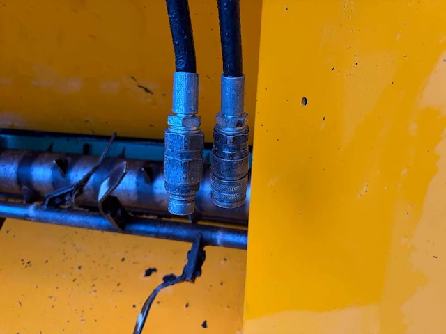 Hydraulische instrooibak / stroverdeler met dwarsband en snelwisselopname - afbeelding 4 van  14