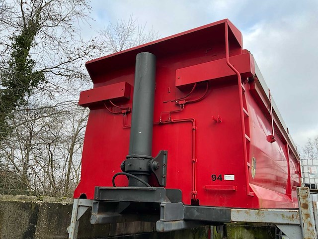 Hydraulische kipper 25m3 - afbeelding 12 van  13