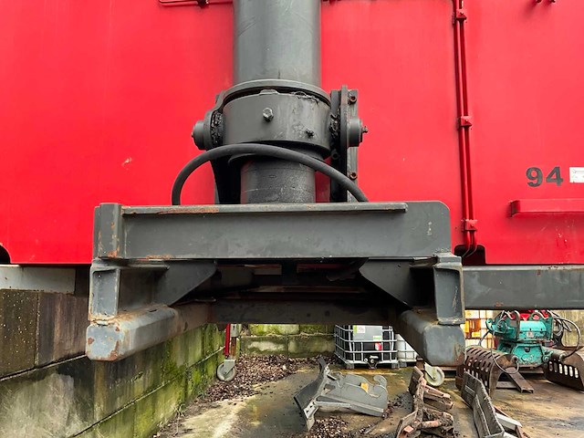 Hydraulische kipper 25m3 - afbeelding 13 van  13