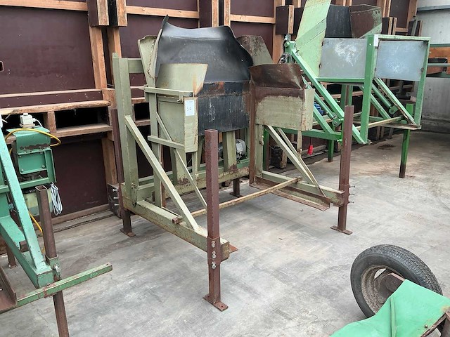 Hydraulische kistenkantelaar - afbeelding 5 van  8