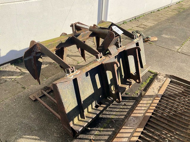 Hydraulische kuilvoerhapper - afbeelding 3 van  5
