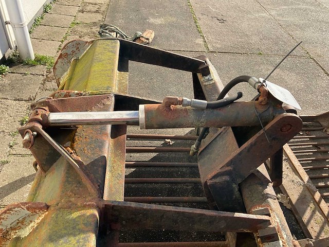 Hydraulische kuilvoerhapper - afbeelding 4 van  5