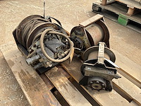 Hydraulische lier (3x) - afbeelding 1 van  4
